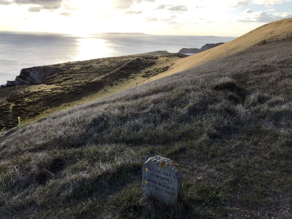 cliff walk lulworth